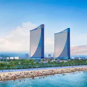 Black Sea Luxury Towers باتومي